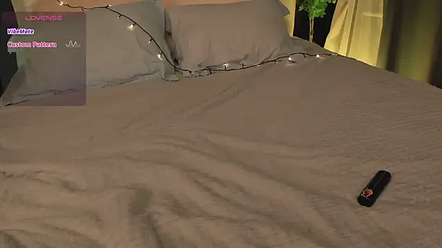 SunnyRisha online show from 03-04-25, 06:04