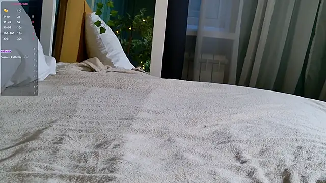 SunnyRisha online show from 10-10-25, 05:06