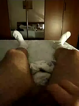 Snapshot of user_662 chatting on 01-06-25, 12:16 user 662 online show from 01-06-25, 12:16