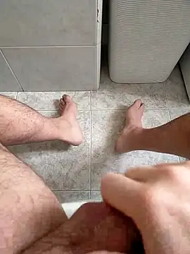 Snapshot of user_662 chatting on 02-28-25, 10:20 user 662 online show from 02-28-25, 10:20