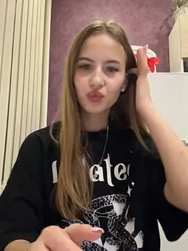 Snapshot of CherieDane chatting on 02-02-25, 12:40 CherieDane online show from 02-02-25, 12:40