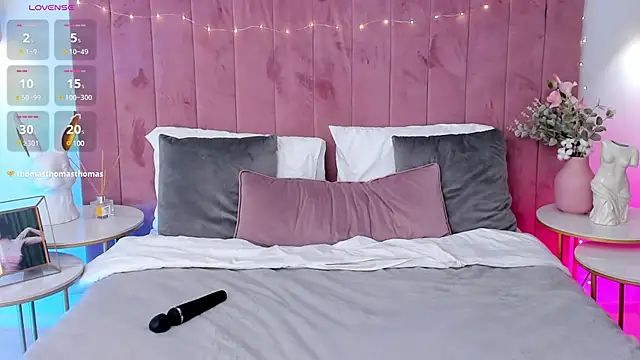 Snapshot of CherieDane chatting on 02-05-25, 07:42 CherieDane online show from 02-05-25, 07:42