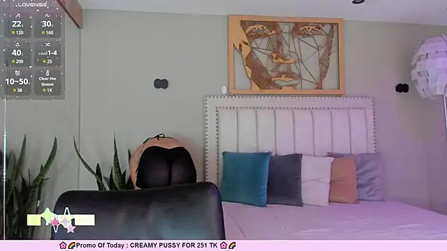  EmilyJireh  online show from 02-20-25, 07:30