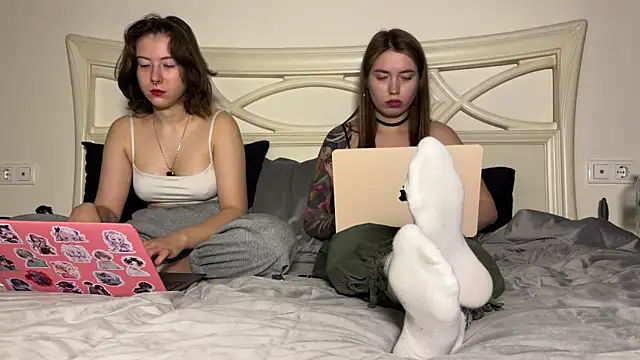 urmissalice online show from 02-14-25, 04:31