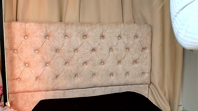 Snapshot of ashleyvalirya chatting on 03-15-25, 03:40 ashleyvalirya online show from 03-15-25, 03:40