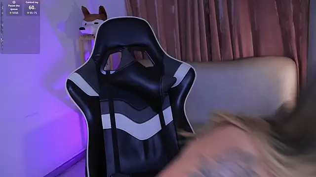 Snapshot of ashleyvalirya chatting on 09-10-25, 04:01 ashleyvalirya online show from 09-10-25, 04:01