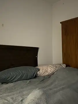 moody1996- online show from 03-08-25, 03:06