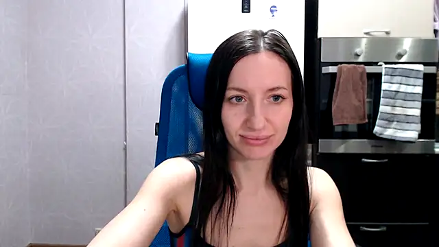 Snapshot of RailyMellow chatting on 01-10-25, 05:02 RailyMellow online show from 01-10-25, 05:02