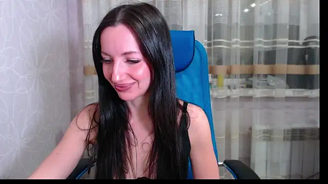 Snapshot of RailyMellow chatting on 01-25-25, 05:40 RailyMellow online show from 01-25-25, 05:40