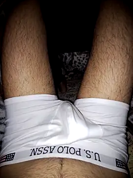 Snapshot of tall_nangu chatting on 02-15-25, 08:33 tall nangu online show from 02-15-25, 08:33