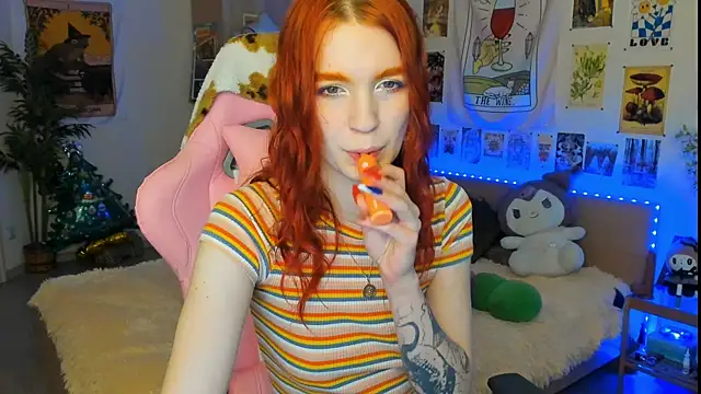 Snapshot of Sunny_Elly chatting on 01-03-25, 10:20 Sunny Elly online show from 01-03-25, 10:20