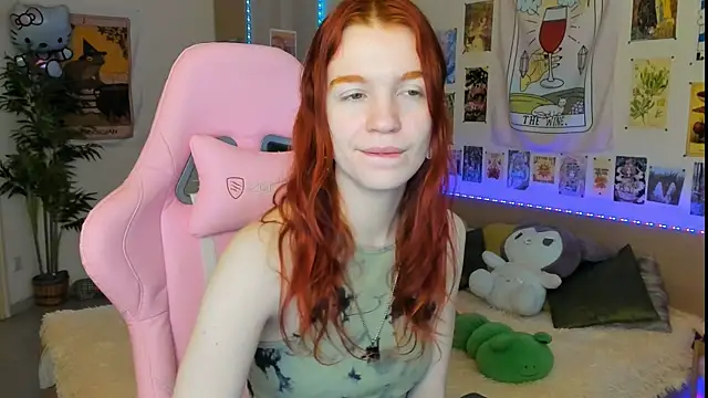 Snapshot of Sunny_Elly chatting on 02-09-25, 08:33 Sunny Elly online show from 02-09-25, 08:33