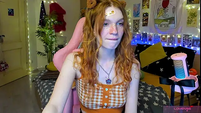 Snapshot of Sunny_Elly chatting on 02-10-26, 10:03 Sunny Elly online show from 02-10-26, 10:03