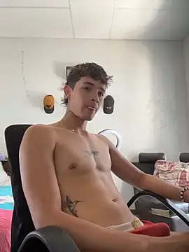 cristofer 988 online show from 04-21-26, 05:28