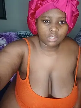 Snapshot of queenxdede chatting on 05-15-26, 03:57 queenxdede online show from 05-15-26, 03:57
