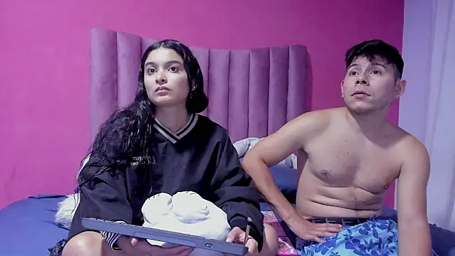 Snapshot of JustiinJazmin chatting on 12-24-24, 12:55 JustiinJazmin online show from 12-24-24, 12:55