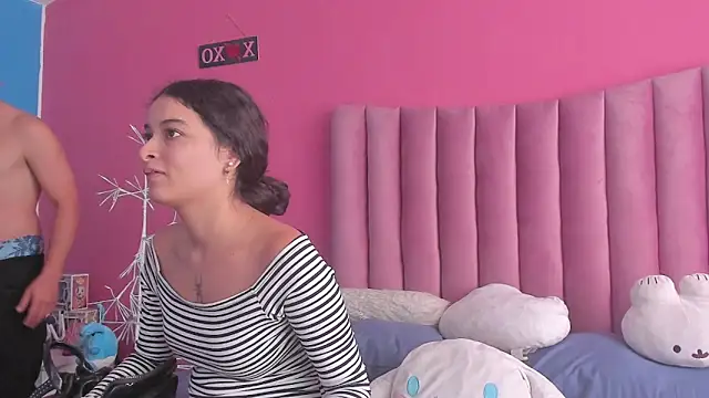 Snapshot of JustiinJazmin chatting on 12-24-24, 03:05 JustiinJazmin online show from 12-24-24, 03:05