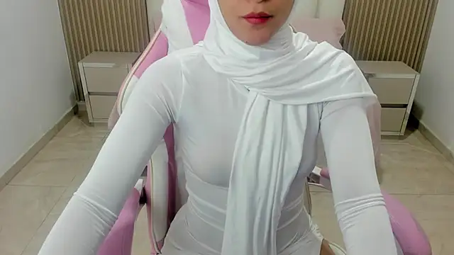 Hanaa latif online show from 02-17-25, 11:55