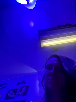 hotNReady6969 online show from 09-23-25, 09:40