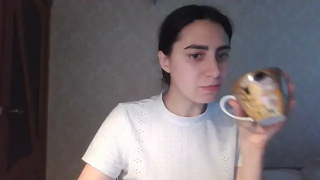 Snapshot of Kashtanka_ chatting on 05-11-26, 06:08 Kashtanka online show from 05-11-26, 06:08