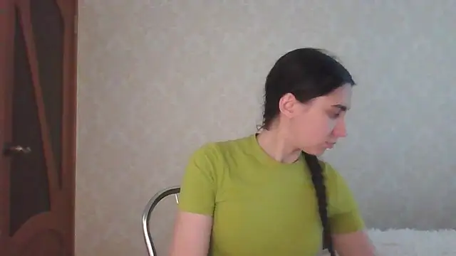 Snapshot of Kashtanka_ chatting on 05-28-26, 09:39 Kashtanka online show from 05-28-26, 09:39