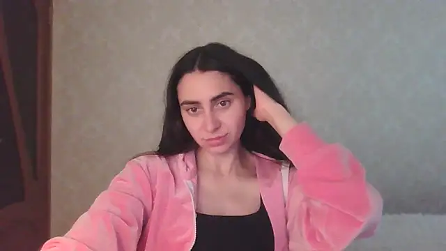 Snapshot of Kashtanka_ chatting on 06-04-26, 09:37 Kashtanka online show from 06-04-26, 09:37