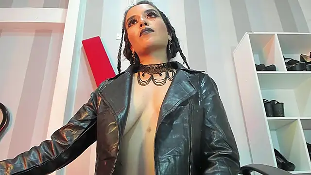 MeliizaQueen online show from 02-08-25, 12:06