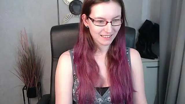 emmaxDelight online show from 02-06-25, 11:21