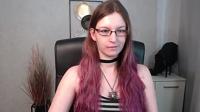 emmaxDelight online show from 03-22-25, 10:39