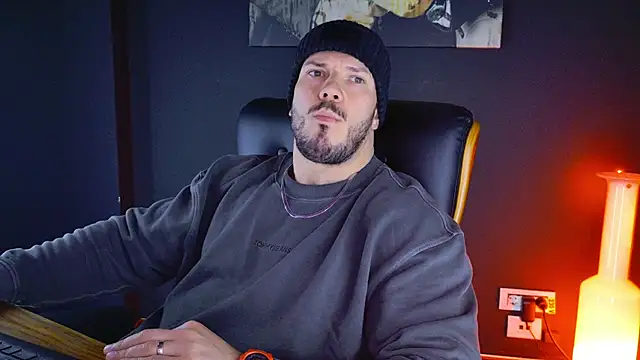 AngeloEric online show from 01-27-25, 02:35