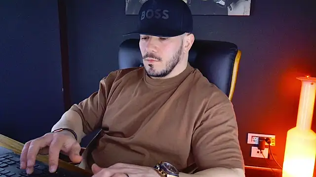 AngeloEric online show from 01-30-25, 08:01