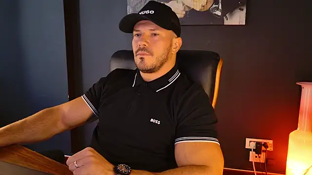 AngeloEric online show from 09-28-25, 09:03