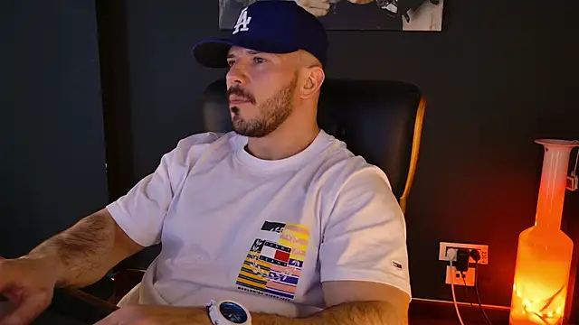 AngeloEric online show from 04-01-26, 11:00