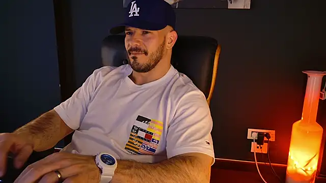 AngeloEric online show from 04-01-26, 01:41