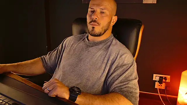AngeloEric online show from 07-22-26, 01:03