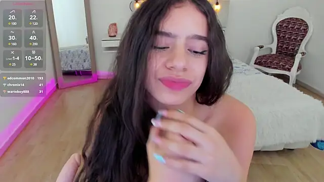 Snapshot of zoe_turnner_18 chatting on 01-19-25, 02:28 zoe turnner 18 online show from 01-19-25, 02:28