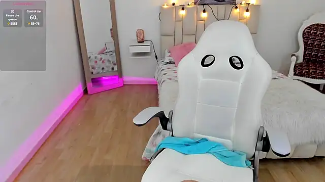 Snapshot of zoe_turnner_18 chatting on 02-21-25, 11:22 zoe turnner 18 online show from 02-21-25, 11:22