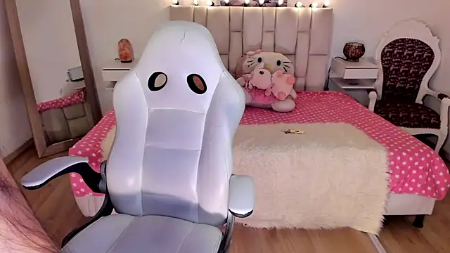 Snapshot of zoe_turnner_18 chatting on 09-26-25, 01:26 zoe turnner 18 online show from 09-26-25, 01:26