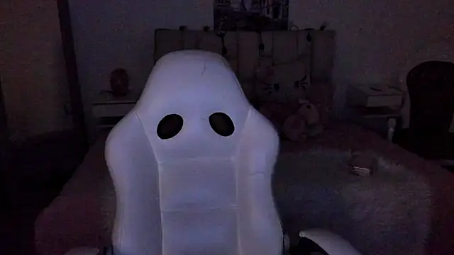 Snapshot of zoe_turnner_18 chatting on 11-21-25, 11:42 zoe turnner 18 online show from 11-21-25, 11:42