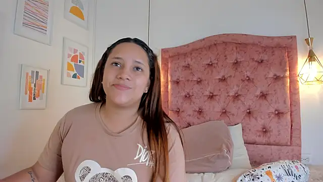 aprill21  online show from 03-08-25, 01:47