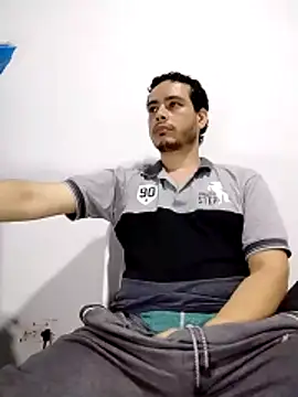 Gasparin32 online show from 04-21-26, 02:51