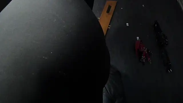 Carolina Arias online show from 03-20-25, 02:40