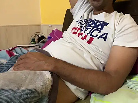 urbrownbunny online show from 04-11-26, 05:39