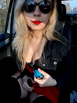 Snapshot of allinqueen chatting on 02-06-25, 07:56 allinqueen online show from 02-06-25, 07:56