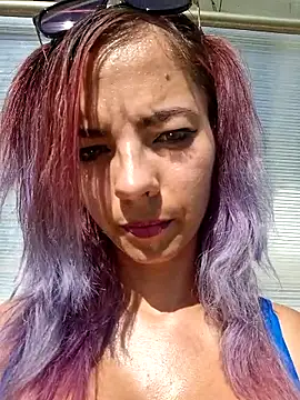 Snapshot of allinqueen chatting on 09-22-25, 10:17 allinqueen online show from 09-22-25, 10:17