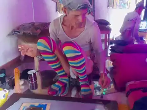 laye19 online show from 02-05-25, 06:37