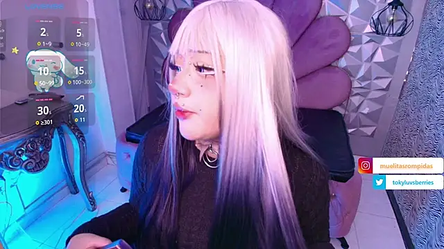 toky doll online show from 12-03-25, 09:02