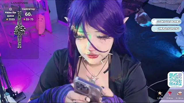 Snapshot of toky_doll chatting on 07-12-26, 03:03 toky doll online show from 07-12-26, 03:03