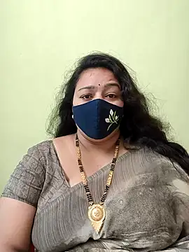 Snapshot of neelu-hoty chatting on 05-11-26, 09:04 neelu-hoty online show from 05-11-26, 09:04