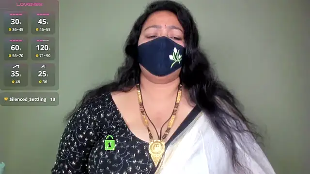 Snapshot of neelu-hoty chatting on 06-12-26, 12:04 neelu-hoty online show from 06-12-26, 12:04